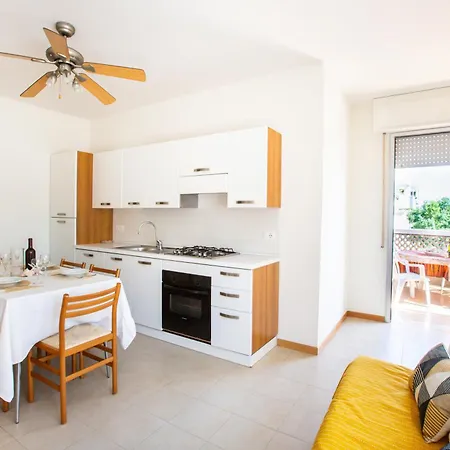 アパート Italia *